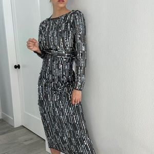 Mac Duggal Embellished Long Sleeve Midi Dress